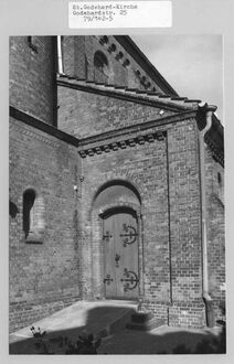 11. aktuelles Bild von St. Godehard-Kirche & St. Joseph