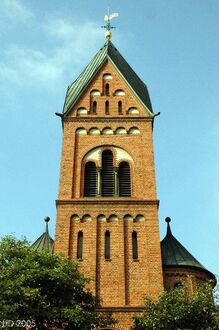2. aktuelles Bild von St. Godehard-Kirche & St. Joseph