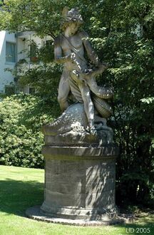 1. aktuelles Bild von Statue 