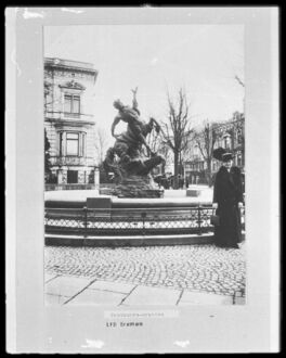 2. historisches Bild von Zentaurenbrunnen