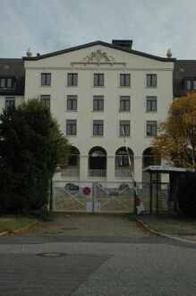 3. aktuelles Bild von Polizeidirektion, Abt. O & Kaserne Rotersand & Havenhostel